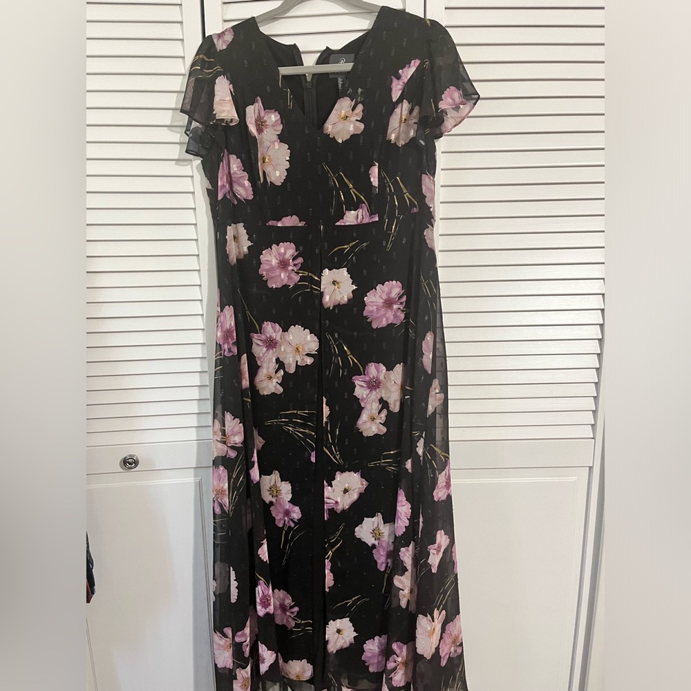 Long pant suit with beautiful flowing rose overlay